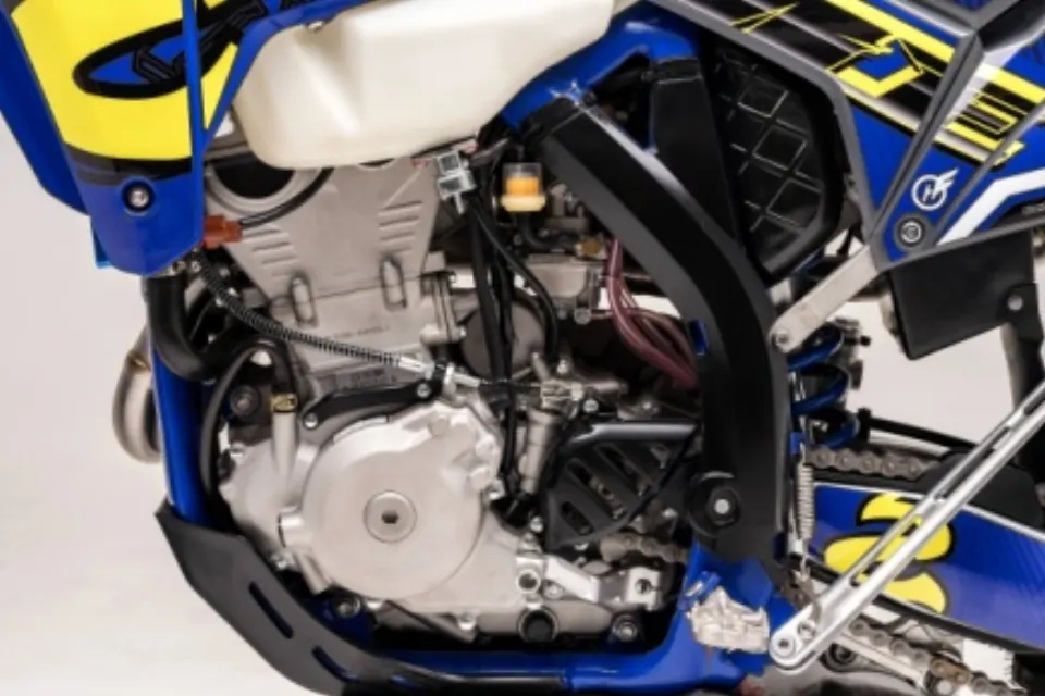 S300 NC300S Engine component