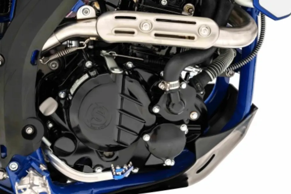 S300 NB300 Four-Stroke Engine component