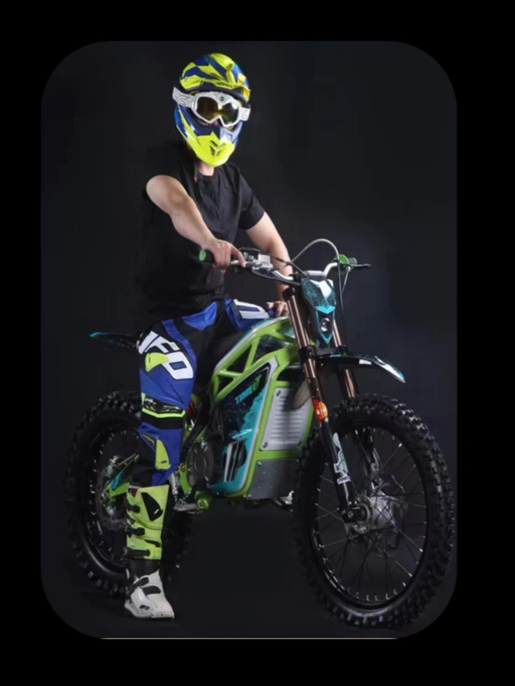 FT Factory Team member SHI JIAN